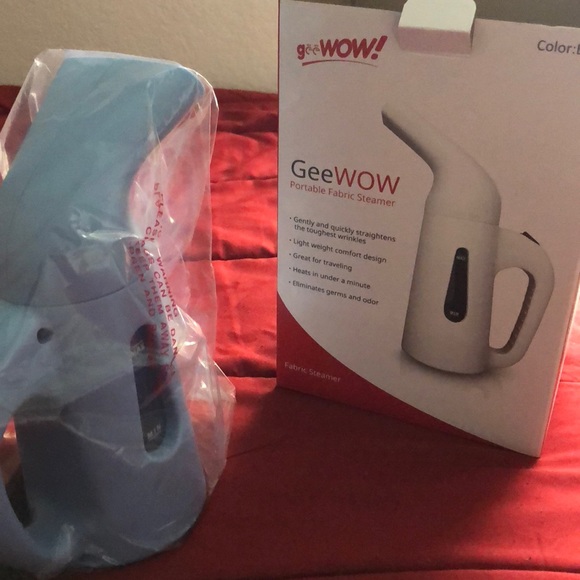Portable Fabric Steamer - Picture 2 of 2